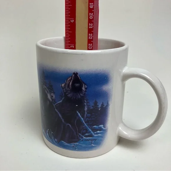 Vintage Wolf Mug Canadian Geographic Blue Ceramic Coffee Rare - Picture 12 of 14